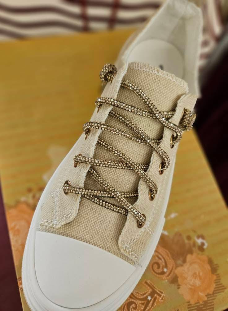 Natural Aman 3 Shoes