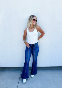 Stella Mid-Rise Jeans