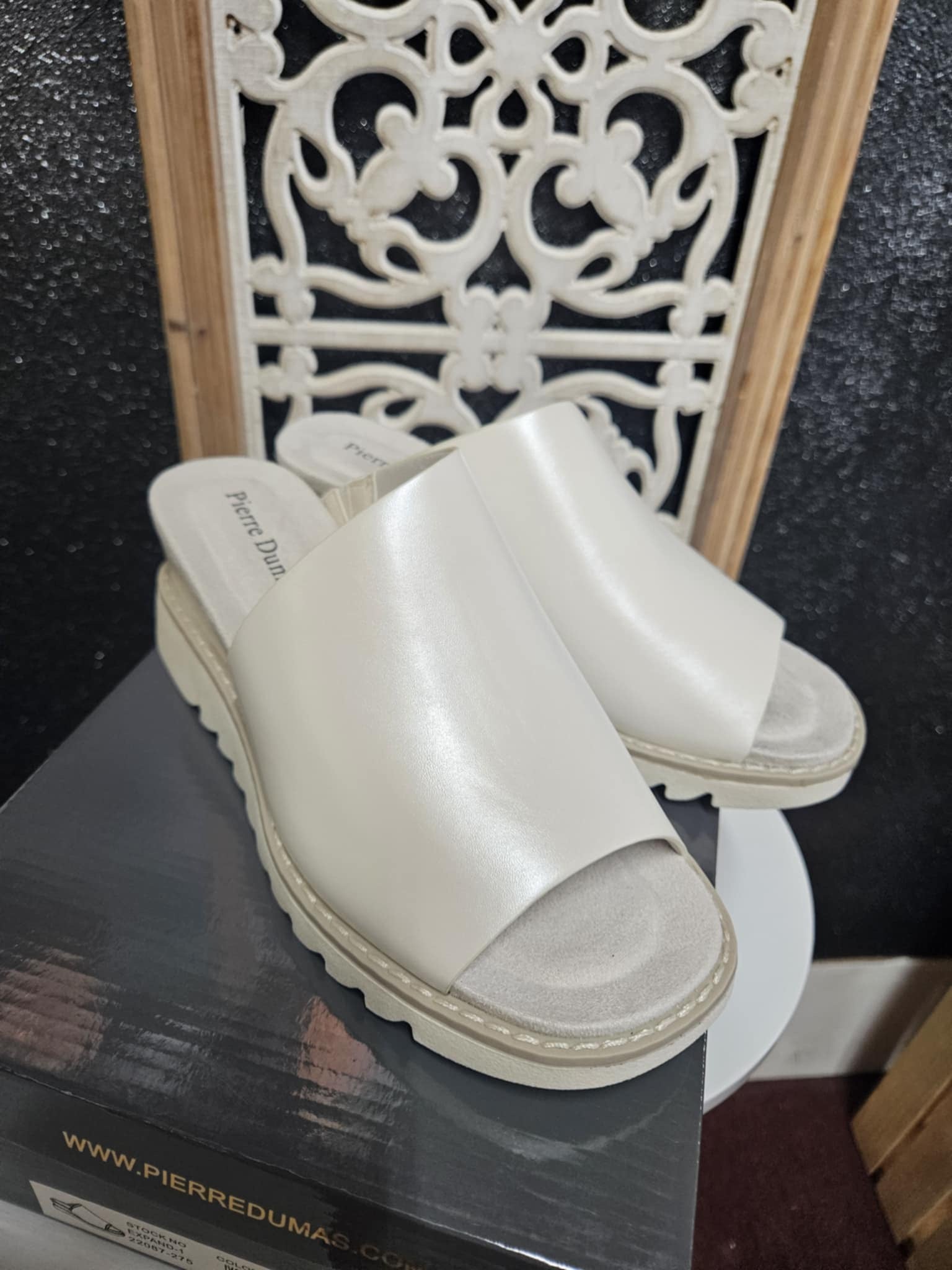 Ivory Wedge