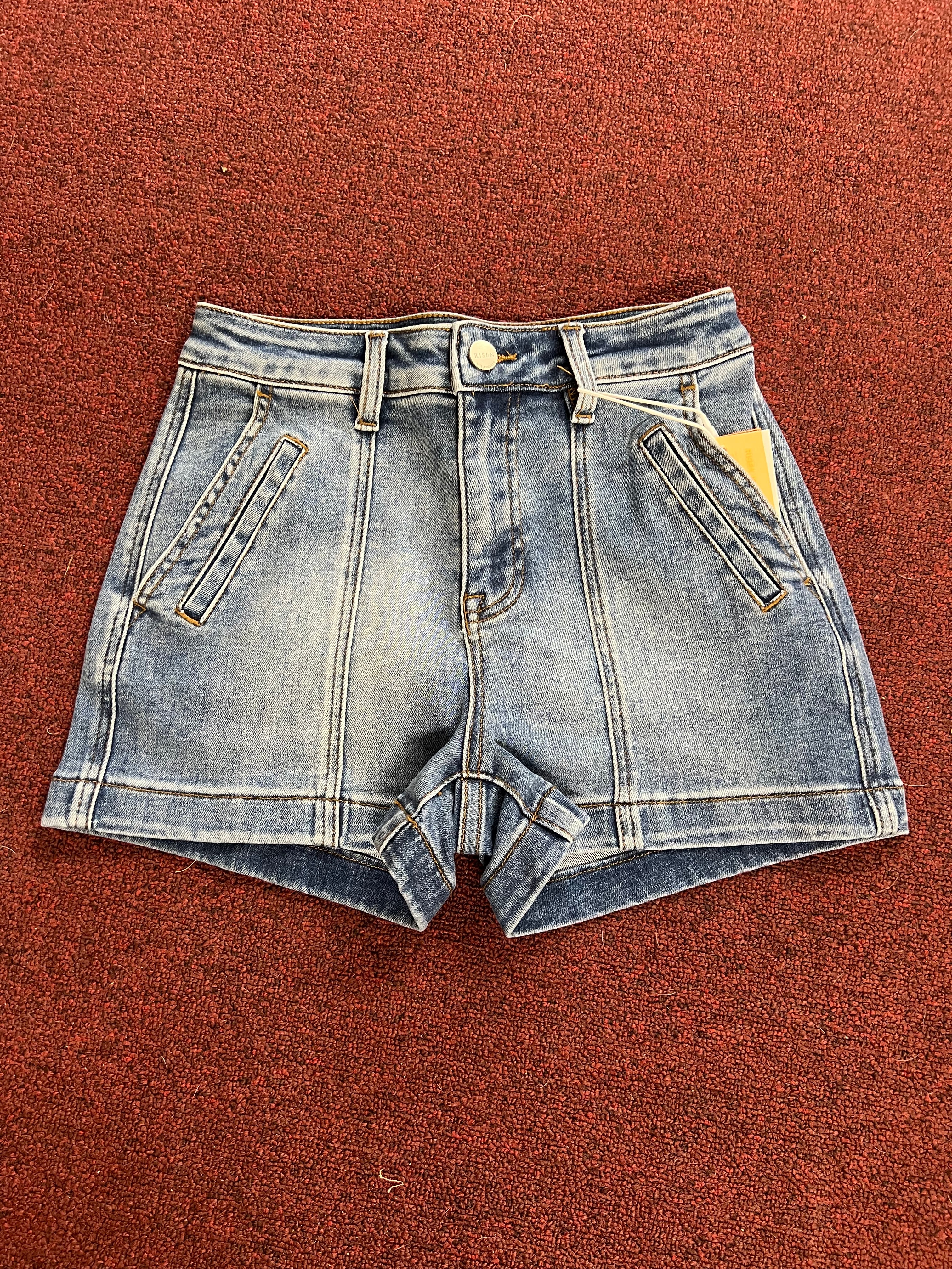 Risen HR Medium Shorts