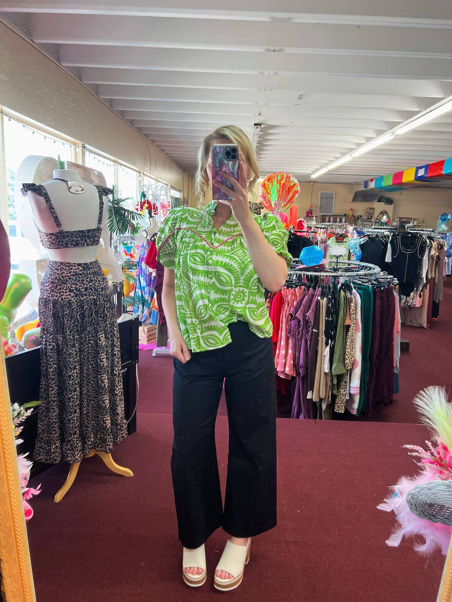 Cropped Carla's Pants