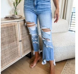 Plus Urban Distressed Crop Jeans