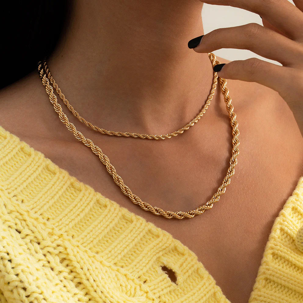 Double Layered Twisted Link Necklace One Size Fits