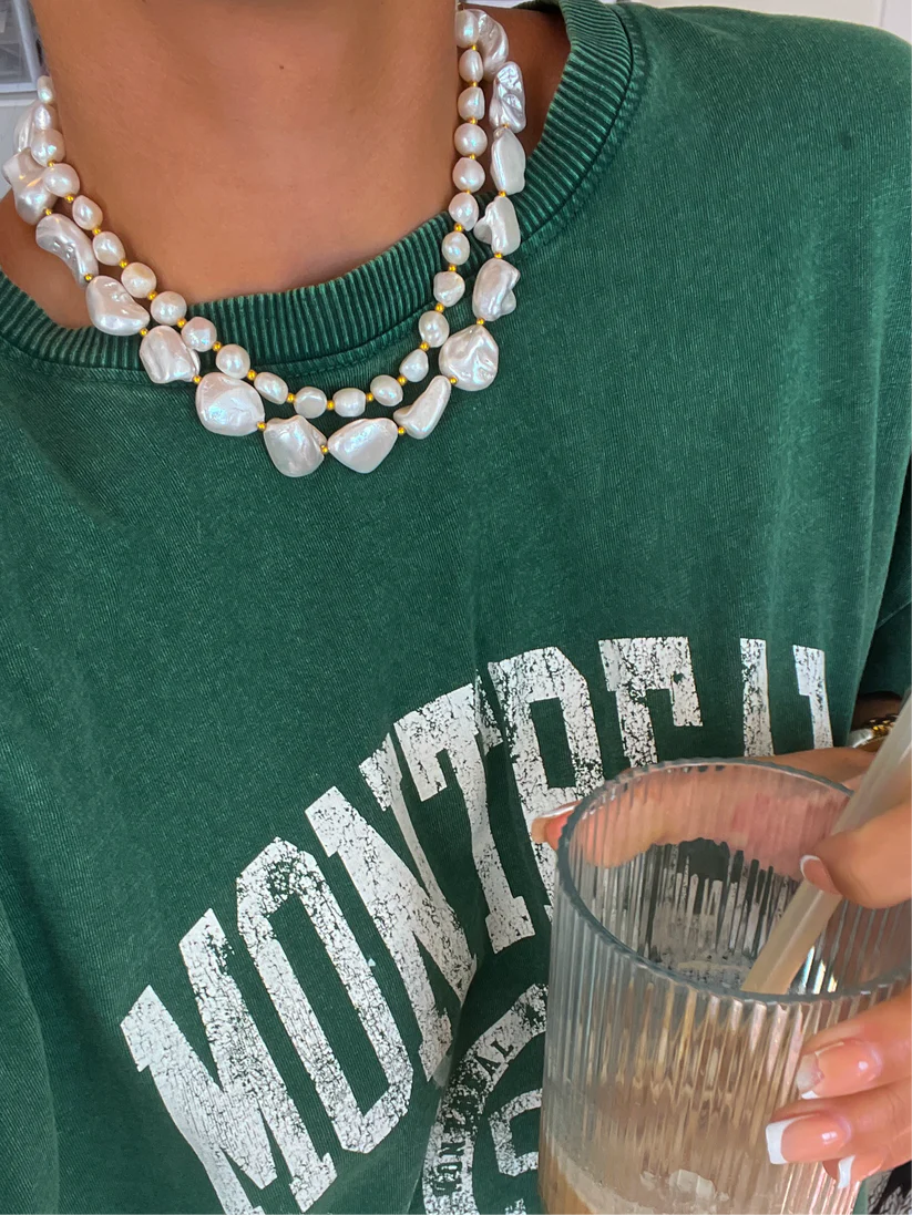 Glam Pearl Necklace
