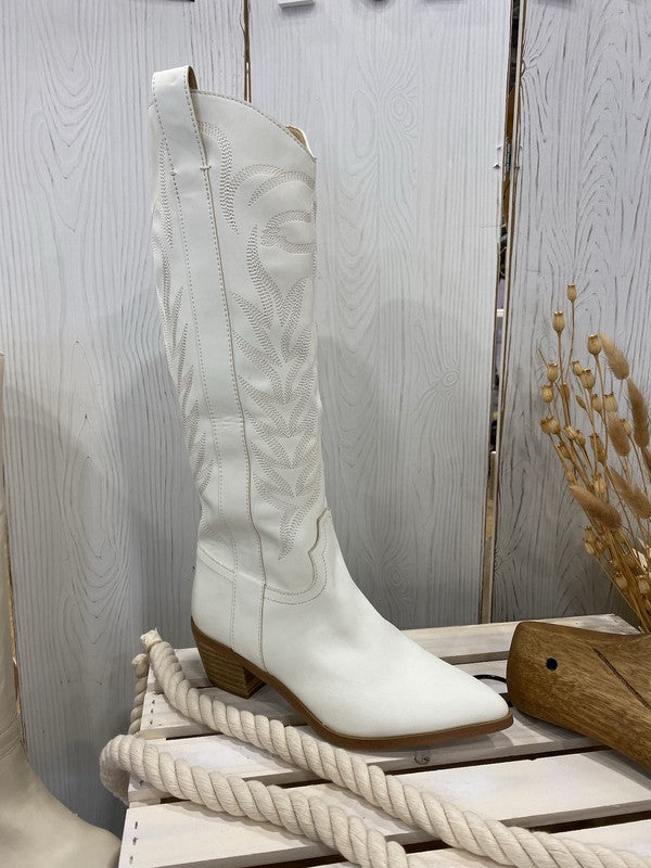 Beth Cowgirl Boots
